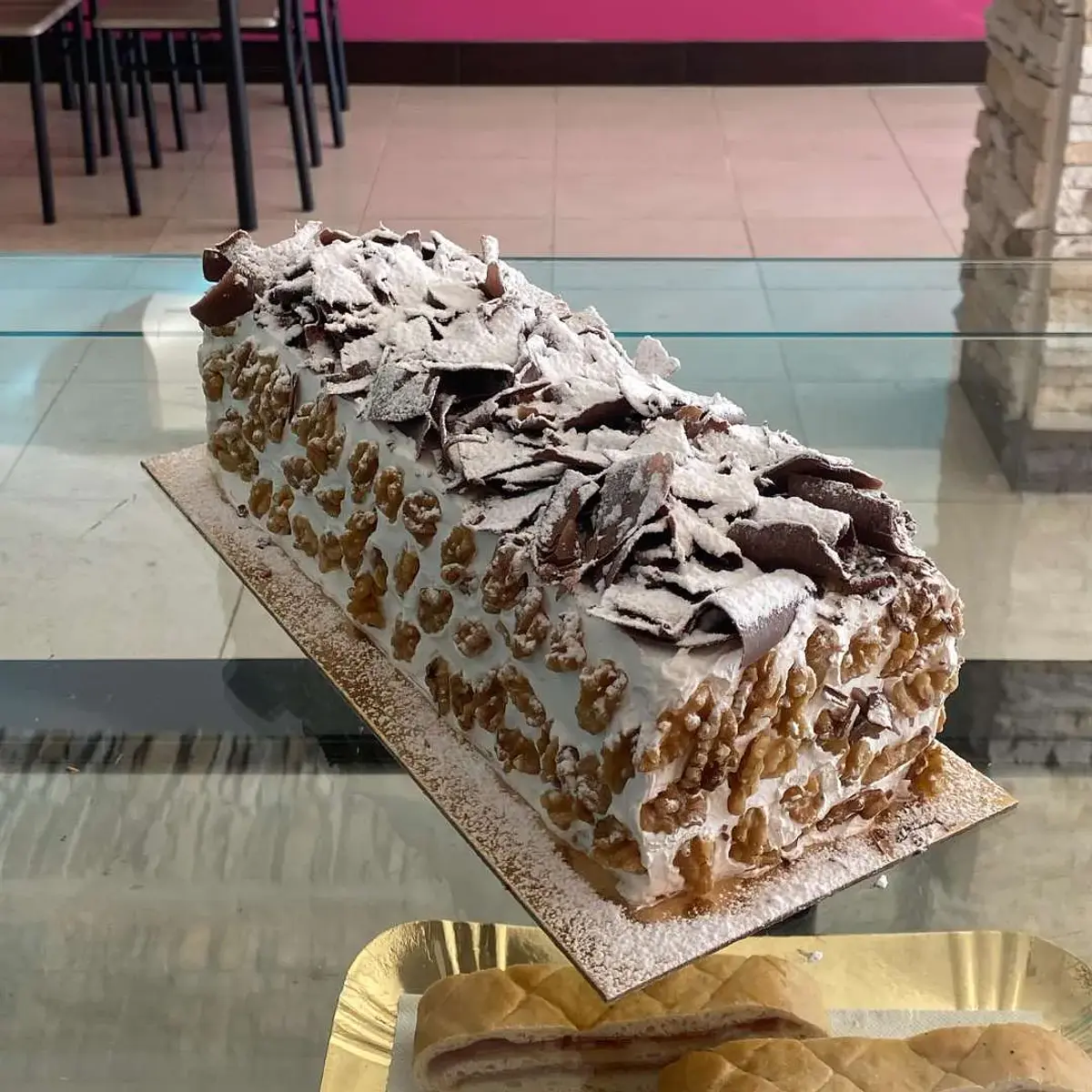 Torta de Noz — Quartas Loucas nas lojas Os Bolos da Marta
